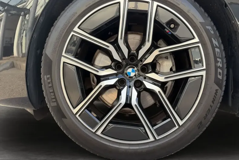 BMW 740 (Seria 7) din 2025 cu 26.135 km - oferta BMW206083 - foto 17