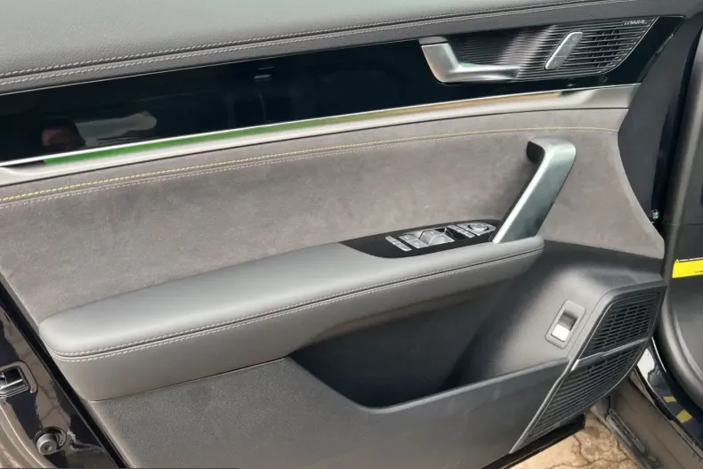 BYD Tang din 2025 cu 39.990 km - oferta BYD206088 - foto 12