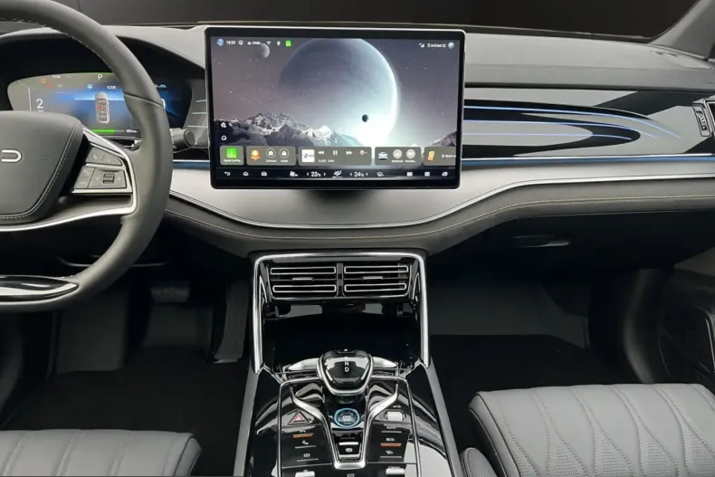 BYD Tang din 2025 cu 39.990 km - oferta BYD206088 - foto 15