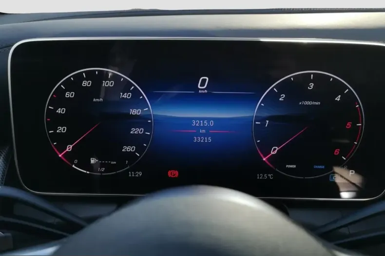 Mercedes-Benz GLC 220 (Clasa GLC) din 2024 cu 33.207 km - oferta MER206089 - foto 11