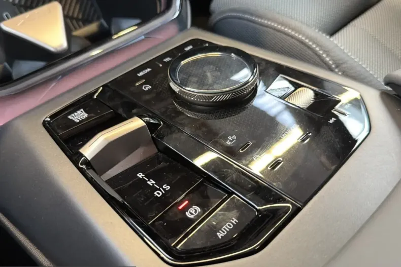 BMW X3 (Seria X) din 2025 cu 3.600 km - oferta BMW206090 - foto 9