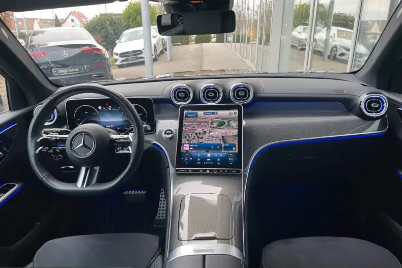 Mercedes-Benz GLC 200 (Clasa GLC) din 2024 cu 14.800 km - oferta MER206093 - foto 11