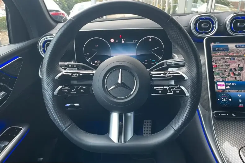 Mercedes-Benz GLC 200 (Clasa GLC) din 2024 cu 14.800 km - oferta MER206093 - foto 14