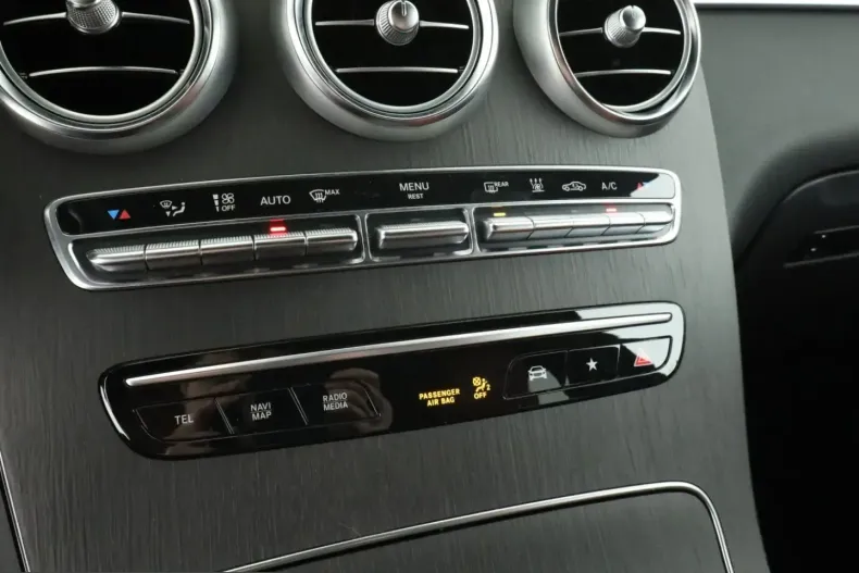 Mercedes-Benz GLC 300 (Clasa GLC) din 2022 cu 78.843 km - oferta MER206099 - foto 14