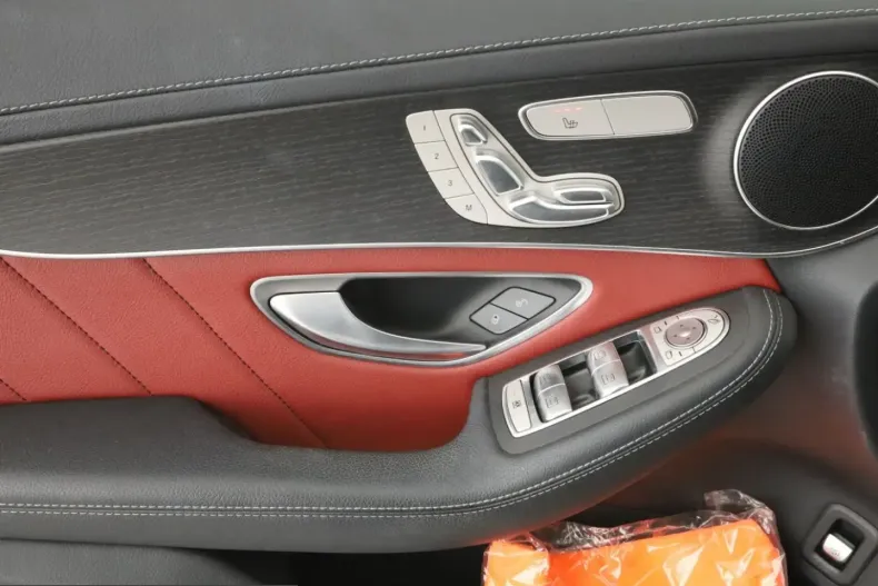 Mercedes-Benz GLC 300 (Clasa GLC) din 2022 cu 78.843 km - oferta MER206099 - foto 20