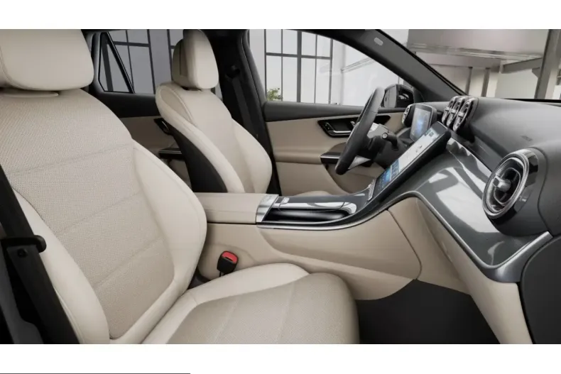 Mercedes-Benz GLC 200 (Clasa GLC) din 2024 cu 8.980 km - oferta MER206101 - foto 7