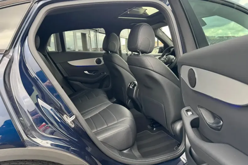 Mercedes-Benz GLC 200 (Clasa GLC) din 2022 cu 69.900 km - oferta MER206104 - foto 8