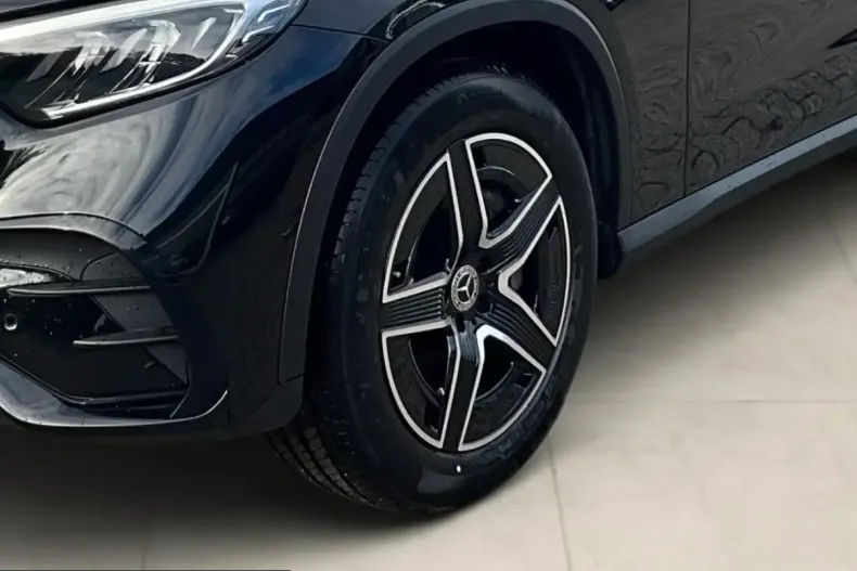 Mercedes-Benz GLC 200 (Clasa GLC) din 2024 cu 27.800 km - oferta MER206107 - foto 7