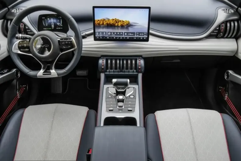 BYD ATTO 3 din 2025 cu 19.990 km - oferta BYD206108 - foto 11