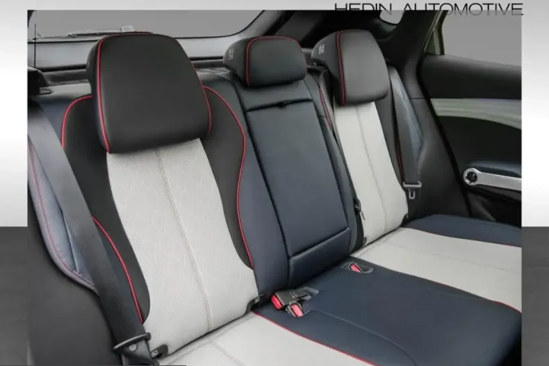 BYD ATTO 3 din 2025 cu 19.990 km - oferta BYD206108 - foto 14