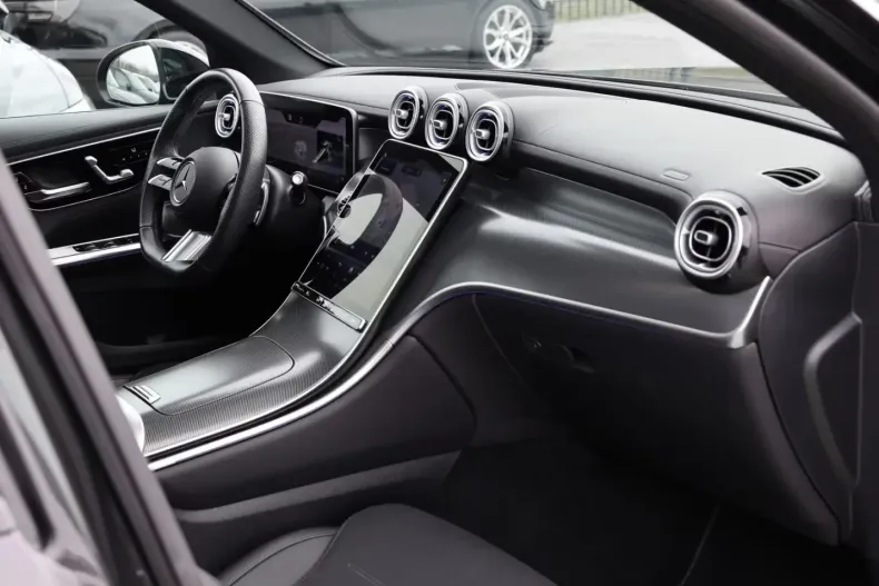 Mercedes-Benz GLC 300 (Clasa GLC) din 2025 cu 100.900 km - oferta MER206110 - foto 19