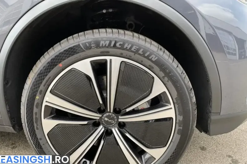 BYD Tang din 2024 cu 9.294 km - oferta BYD206111 - foto 10