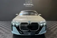 BMW 740 (Seria 7) din 2025 cu 39.282 km - oferta BMW206118 - foto 2