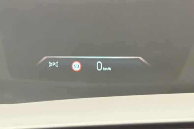 BMW 740 (Seria 7) din 2025 cu 39.282 km - oferta BMW206118 - foto 26