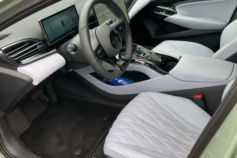 BYD Seal din 2025 cu 24.900 km - oferta BYD206120 - foto 8