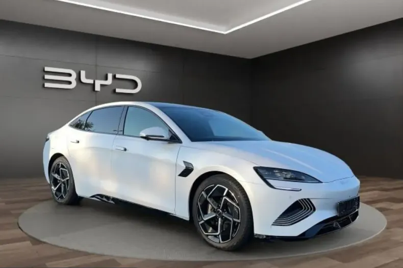 BYD Seal din 2024 cu 29.990 km - oferta BYD206122 - foto 7