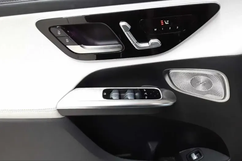 Mercedes-Benz GLC 220 (Clasa GLC) din 2024 cu 74.139 km - oferta MER206123 - foto 14