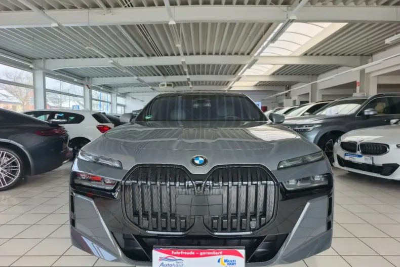 BMW 740 (Seria 7) din 2024 cu 19.999 km - oferta BMW206125 - foto 5