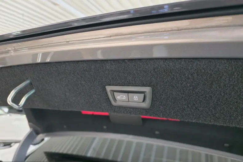 BMW 740 (Seria 7) din 2024 cu 19.999 km - oferta BMW206125 - foto 15