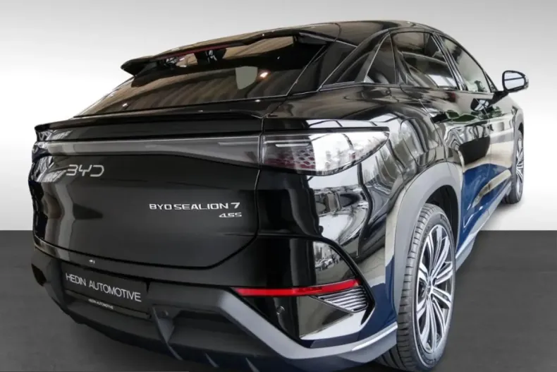 BYD Sealion 7 din 2025 cu 19.990 km - oferta BYD206128 - foto 3