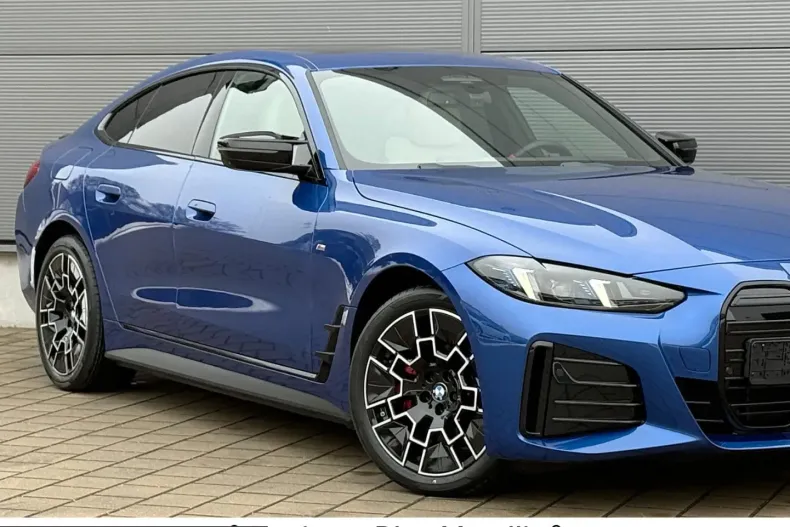 BMW i4 (Seria 4) din 2025 cu 4.355 km - oferta BMW206132 - foto 1