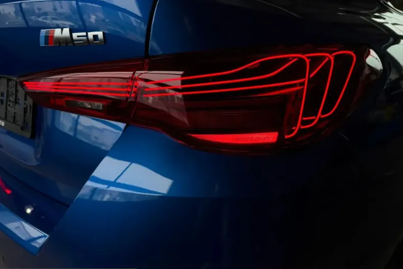 BMW i4 (Seria 4) din 2025 cu 4.355 km - oferta BMW206132 - foto 32