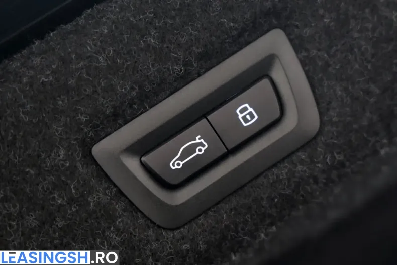 BMW i5 (Seria 5) din 2024 cu 30.450 km - oferta BMW206133 - foto 29