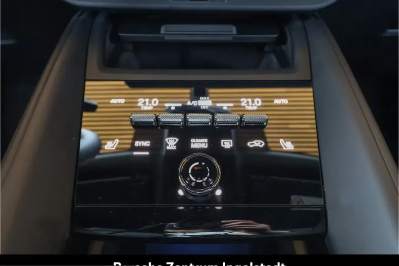 Porsche Macan din 2025 cu 9.900 km - oferta POR206134 - foto 21