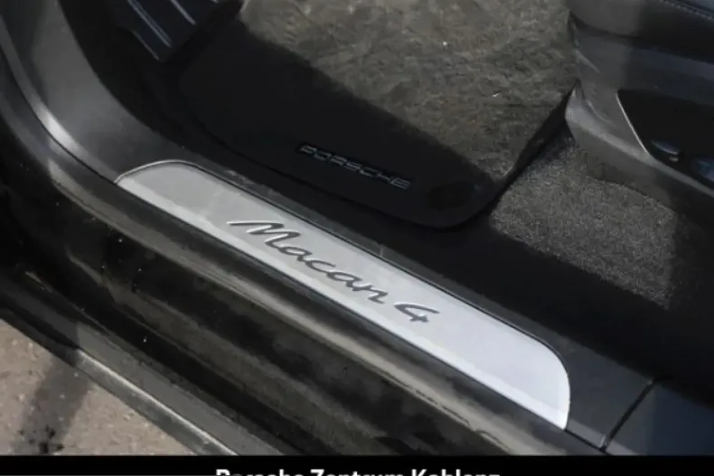Porsche Macan din 2024 cu 16.820 km - oferta POR206135 - foto 24