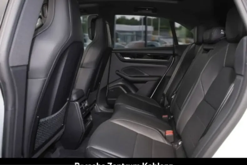 Porsche Macan din 2025 cu 11.500 km - oferta POR206136 - foto 16