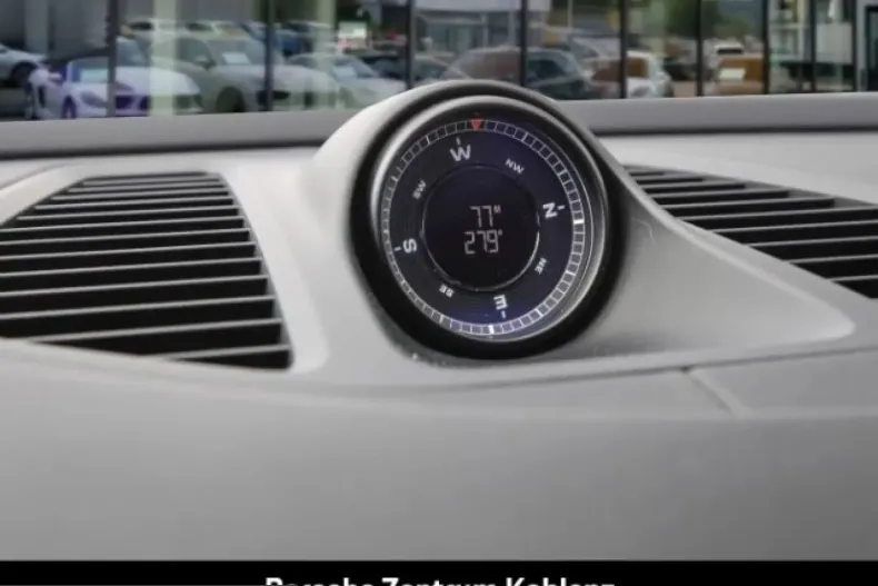 Porsche Macan din 2025 cu 11.500 km - oferta POR206136 - foto 26