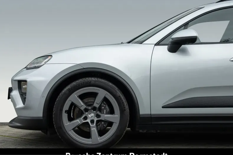 Porsche Macan din 2024 cu 9.305 km - oferta POR206138 - foto 12