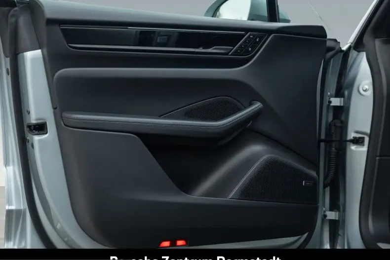 Porsche Macan din 2024 cu 9.305 km - oferta POR206138 - foto 17