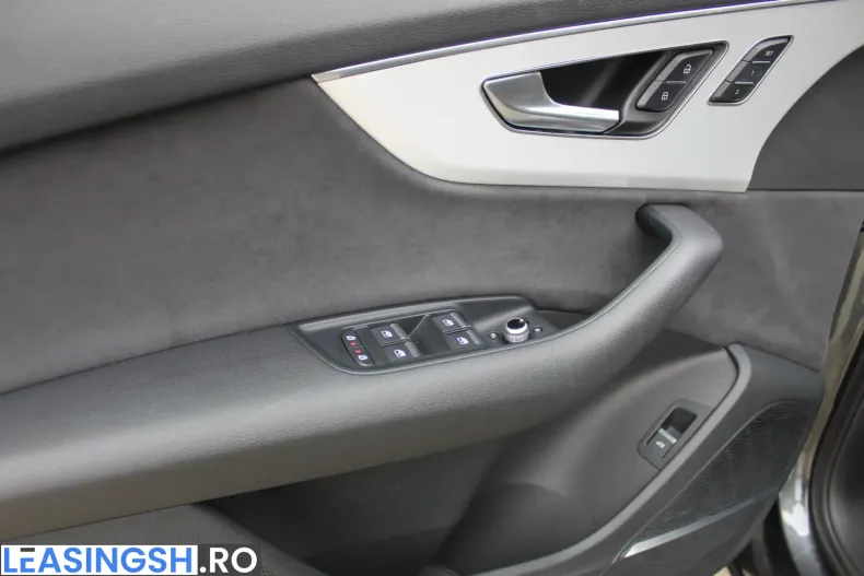 Audi Q7 din 2022 cu 42.673 km - oferta AUD206139 - foto 9