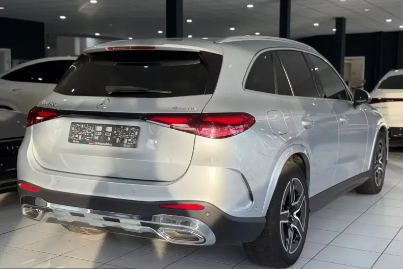 Mercedes-Benz GLC 200 (Clasa GLC) din 2024 cu 49.800 km - oferta MER206140 - foto 6