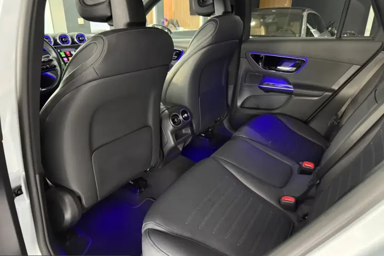 Mercedes-Benz GLC 200 (Clasa GLC) din 2024 cu 49.800 km - oferta MER206140 - foto 14