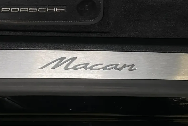 Porsche Macan din 2025 cu 8.900 km - oferta POR206141 - foto 26