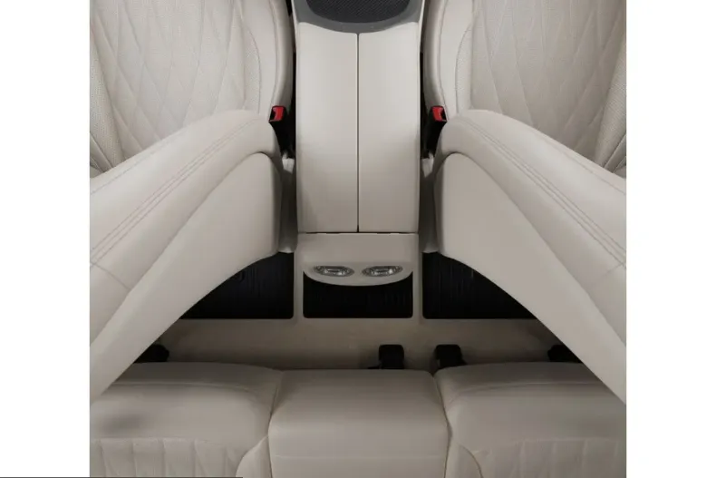 Mercedes-Benz G 63 AMG (Clasa G) din 2024 cu 52.463 km - oferta MER206142 - foto 17