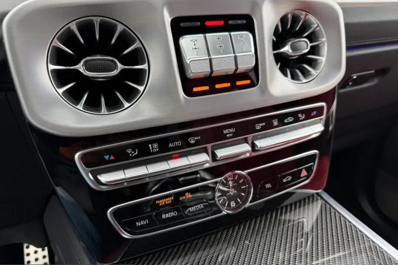 Mercedes-Benz G 63 AMG (Clasa G) din 2024 cu 27.567 km - oferta MER206144 - foto 22