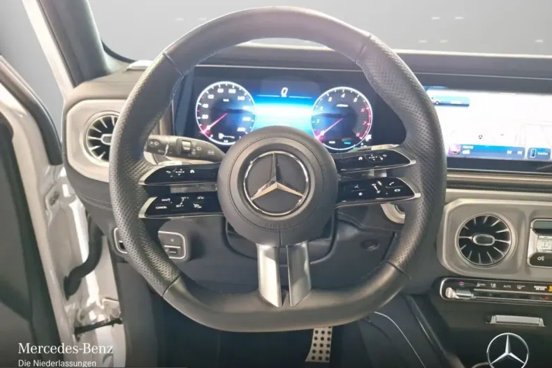 Mercedes-Benz G 500 (Clasa G) din 2025 cu 18.022 km - oferta MER206146 - foto 11