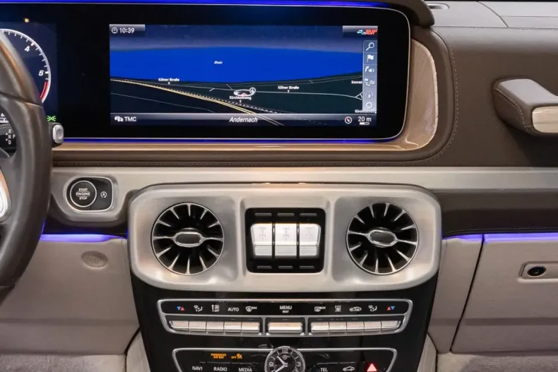 Mercedes-Benz G 400 (Clasa G) din 2024 cu 24.511 km - oferta MER206149 - foto 6