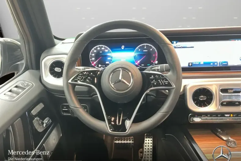 Mercedes-Benz G 450 (Clasa G) din 2025 cu 18.462 km - oferta MER206151 - foto 11