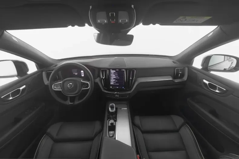 Volvo XC60 din 2025 cu 24.800 km - oferta VOL206156 - foto 4
