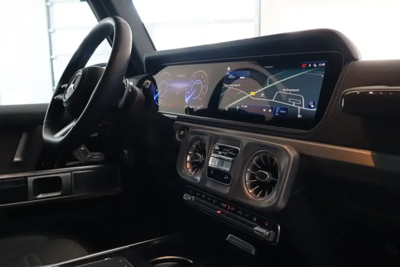 Mercedes-Benz G 580 (Clasa G) din 2024 cu 7.900 km - oferta MER206157 - foto 12