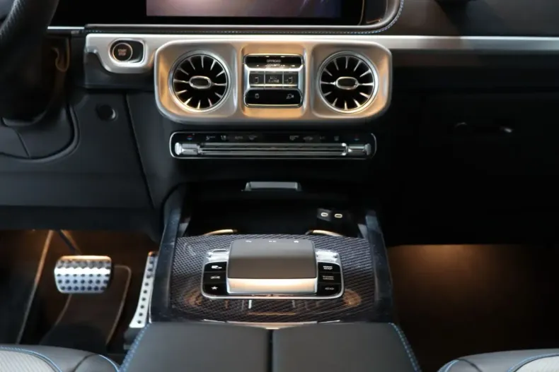 Mercedes-Benz G 580 (Clasa G) din 2024 cu 7.900 km - oferta MER206157 - foto 13