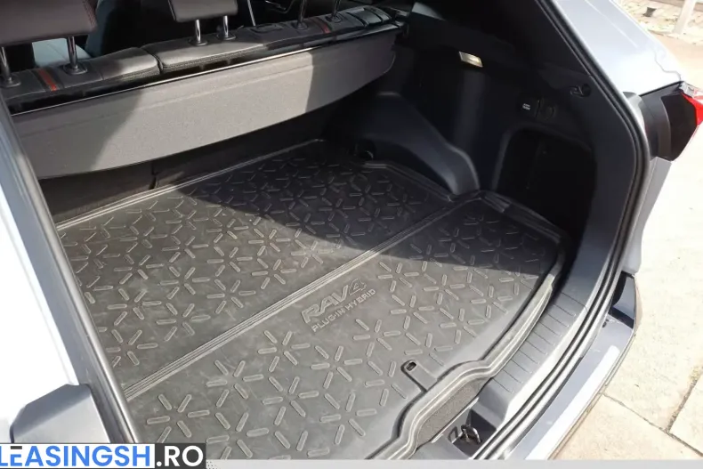 Toyota RAV4 din 2022 cu 68.516 km - oferta TOY206159 - foto 4