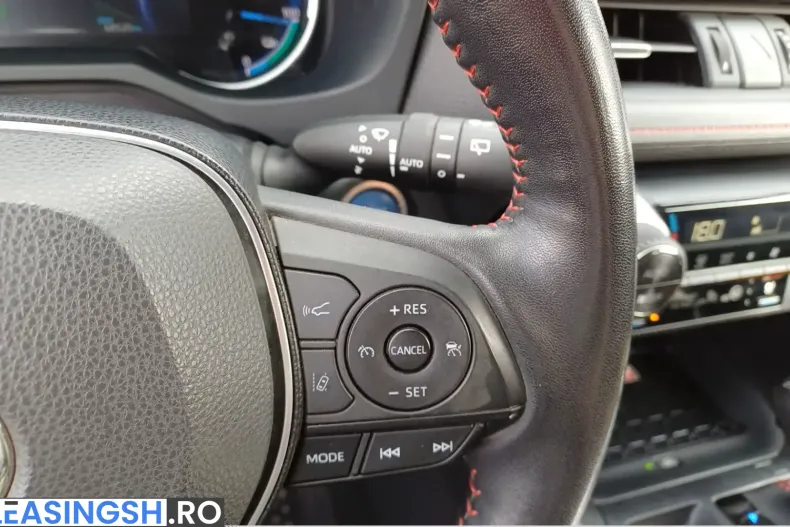 Toyota RAV4 din 2022 cu 68.516 km - oferta TOY206159 - foto 8