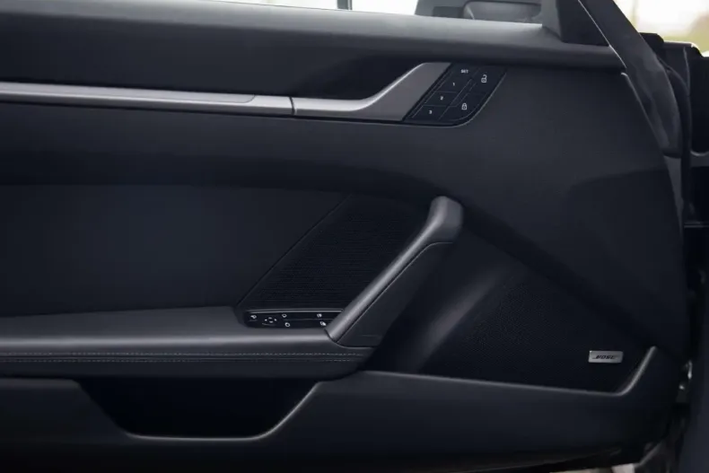 Porsche 992 din 2024 cu 19.013 km - oferta POR206163 - foto 6