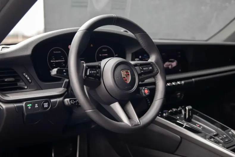 Porsche 992 din 2024 cu 19.013 km - oferta POR206163 - foto 8