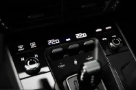 Porsche 992 din 2024 cu 19.013 km - oferta POR206163 - foto 48